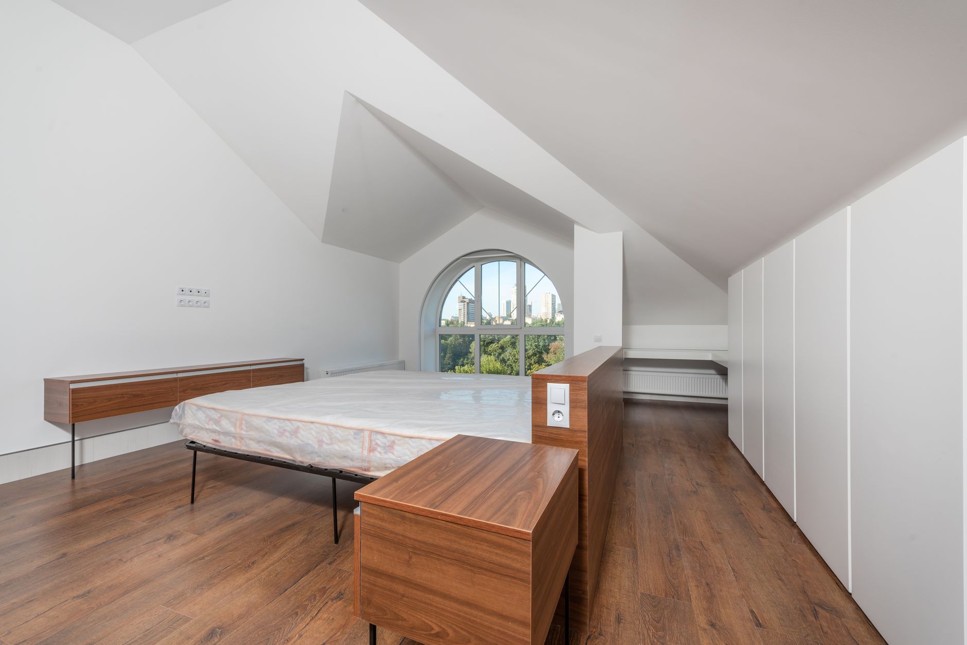 Traitement punaises de lit équipe à Saint-Ouen-l'Aumône